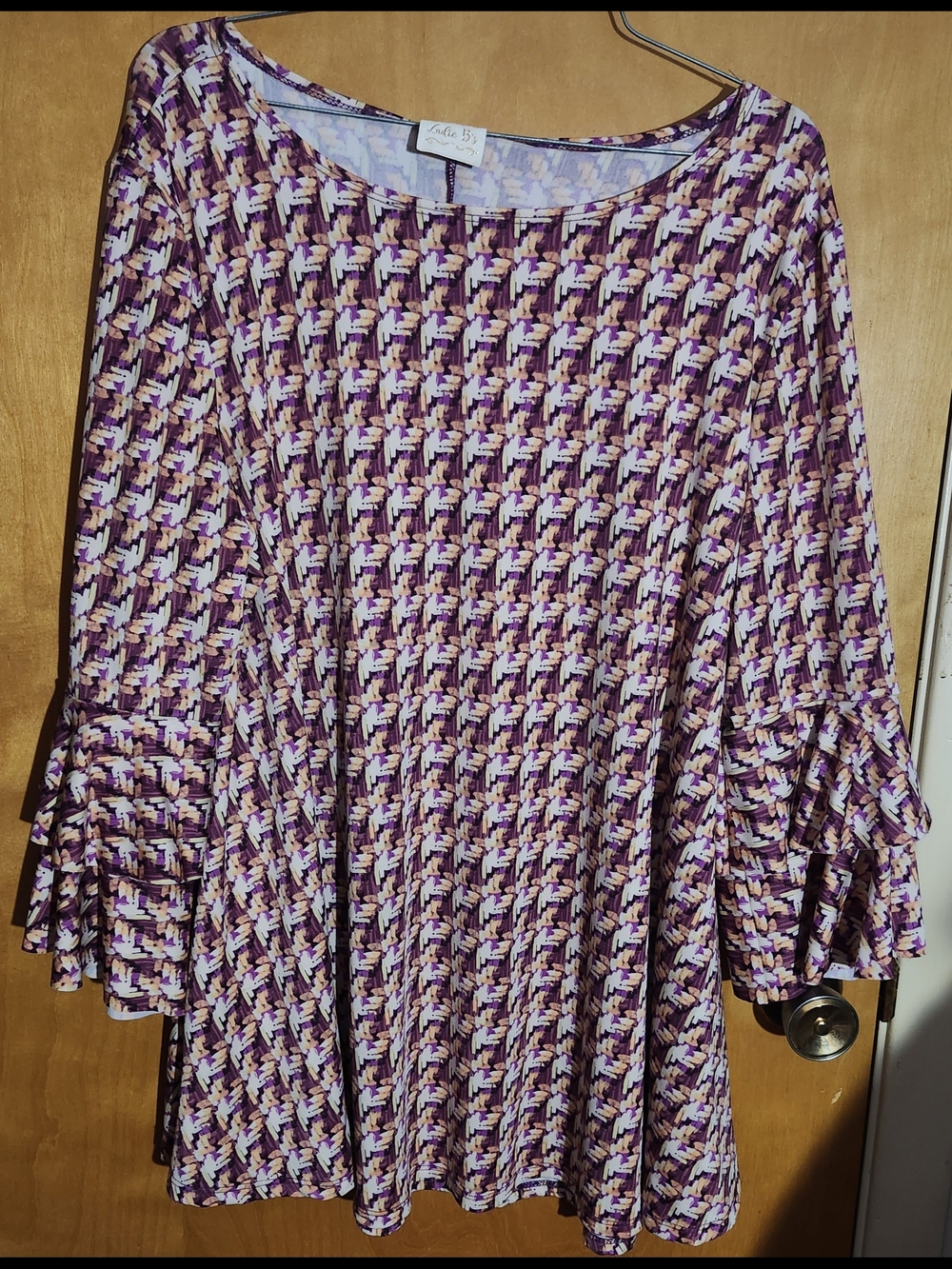 Ladies Purple Patterned Ruffle-Sleeve Tunic Top